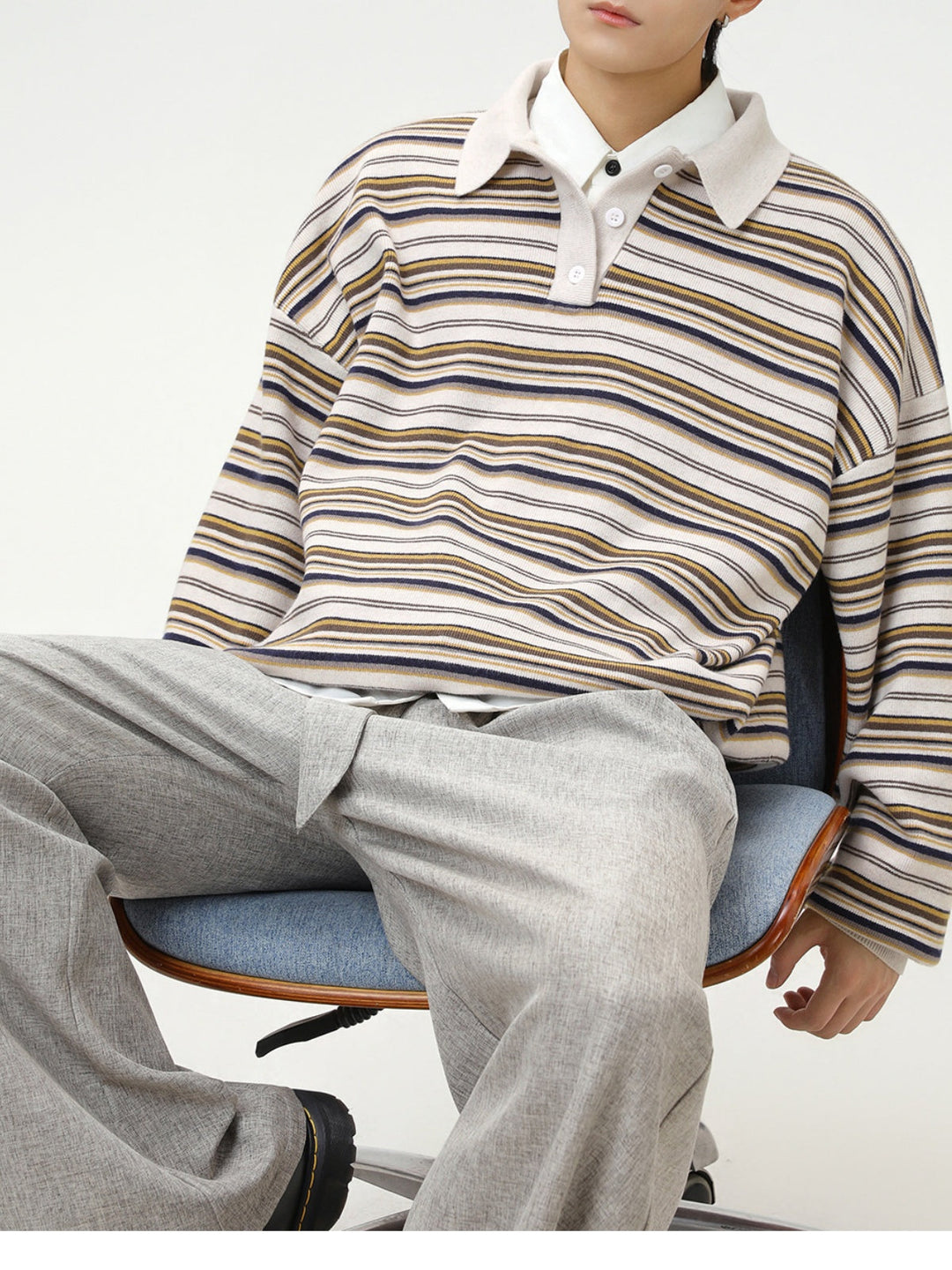 Retro Contrasting colors Stripes Lapel sweater