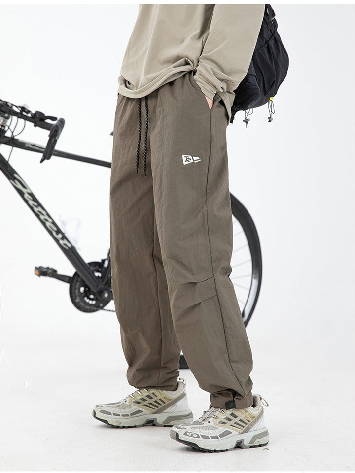 Gathering Adjustable Foot Opening Water-repellent Cargo Trousers